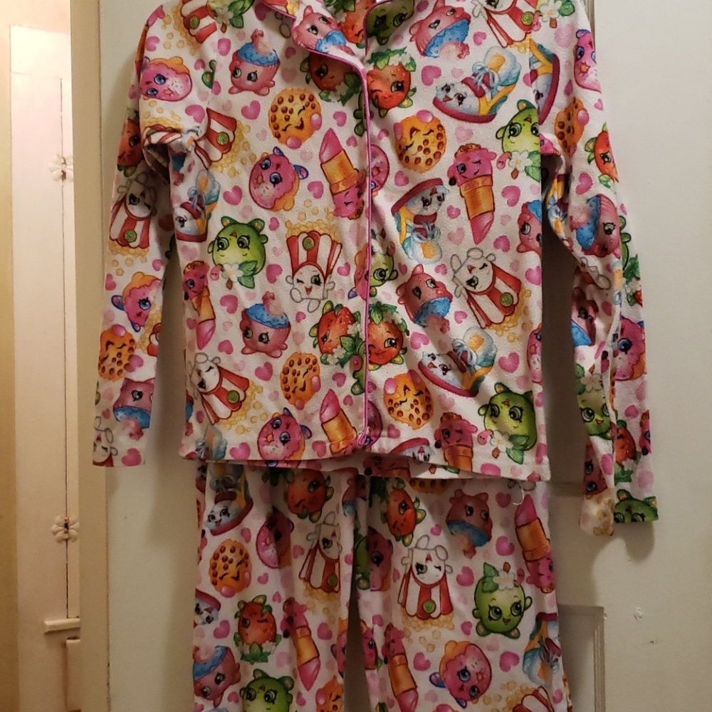 Shopkins pajama bundle of 2